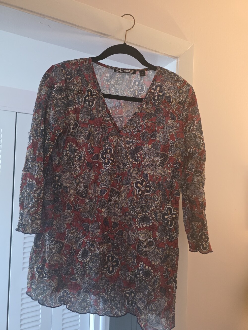 Snoskins Top - Small